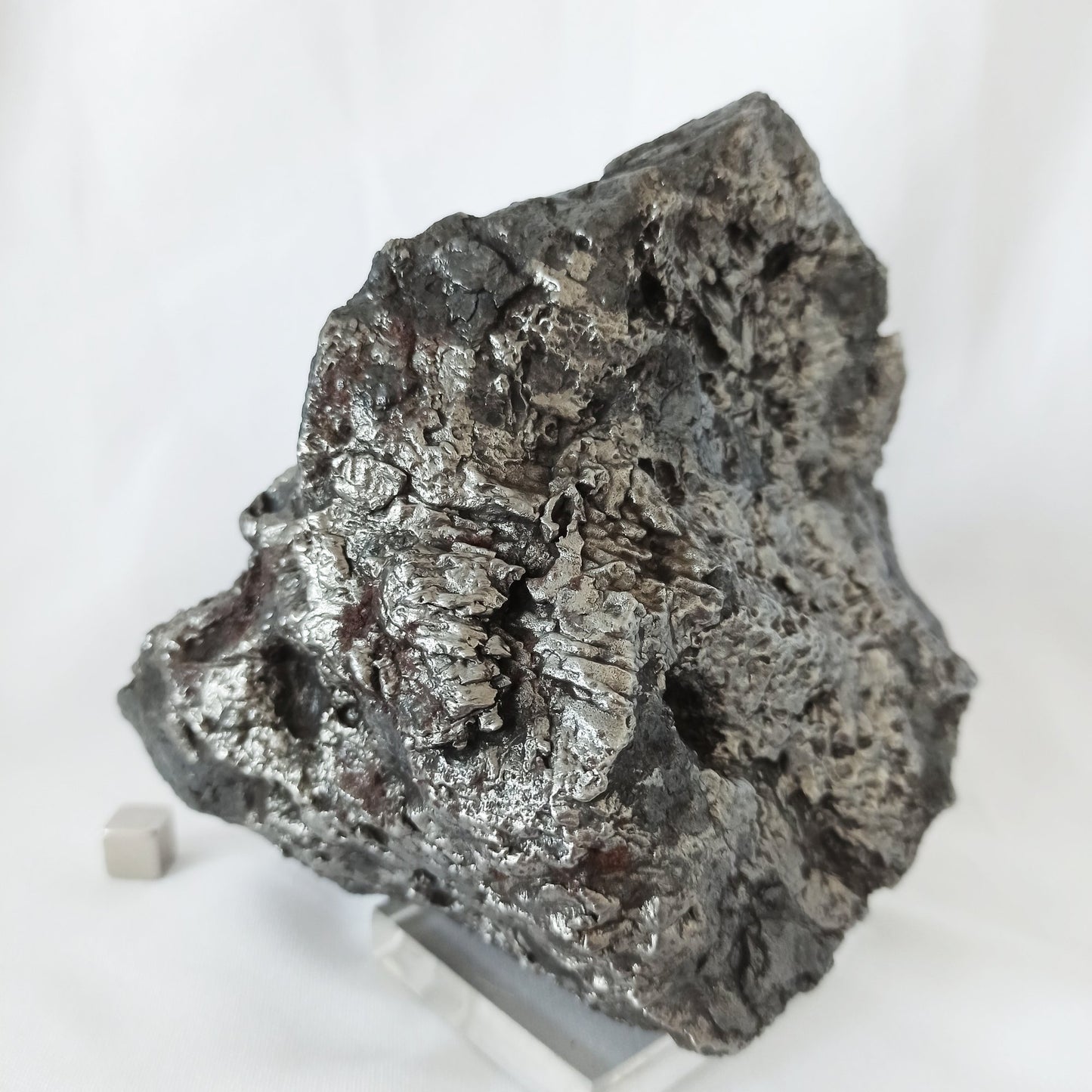 Meteorito metálico NANTAN (China, 1516) 3390 g. MUSEO.